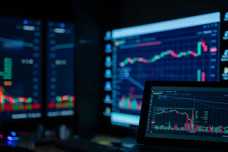 Hunt the Squeeze: A Retail Investor's Guide to Reading Short Interest Before the Rocket Launches